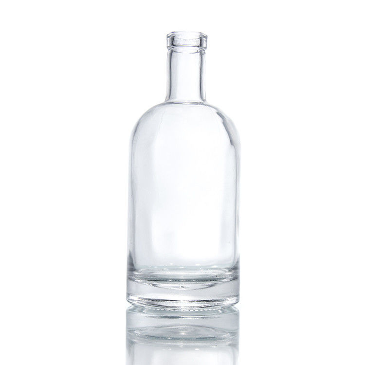 750ml 투명한 위스키 스피릿 유리 술병 코크